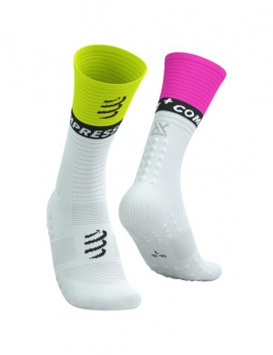 Sosete Alergare Compressport Mid-High Compression Socks V2.0 Barbati Albi Galbeni Roz | 513407-WJF