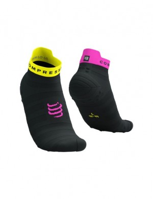 Sosete Alergare Compressport Pro Racing Socks v4.0 Ultralight Run Low Barbati Negrii Galbeni Roz | 749016-JVD