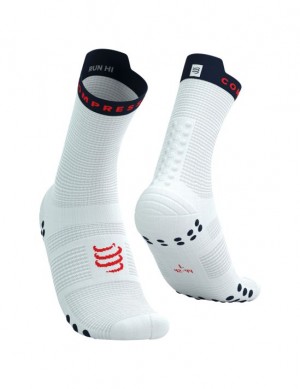 Sosete Alergare Compressport Pro Racing Socks v4.0 Run High Barbati Albi | 257049-QUJ