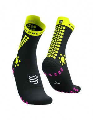 Sosete Compressport Pro Racing Socks v4.0 Trail Unisex Negrii Galbeni Roz | 173052-JXS