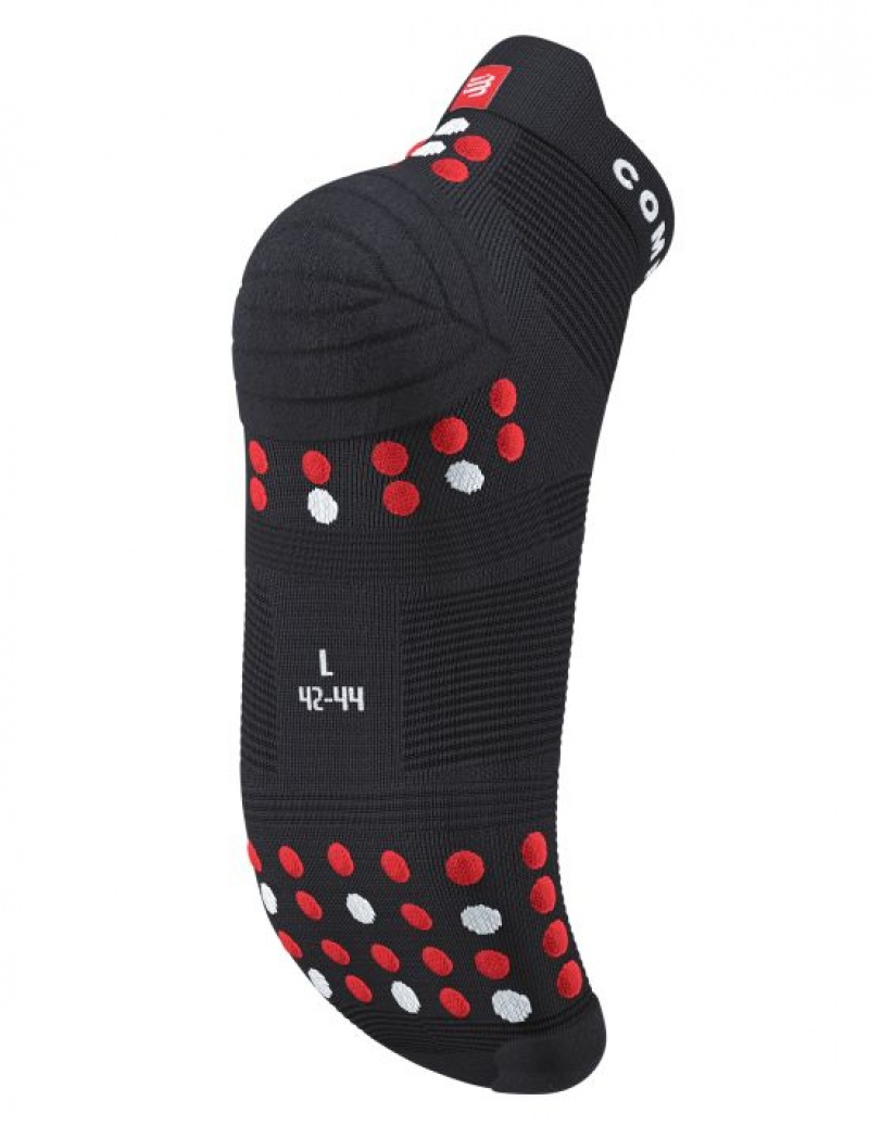 Sosete Alergare Compressport Pro Racing Socks v4.0 Run Low Barbati Negrii Rosii | 954271-UHR