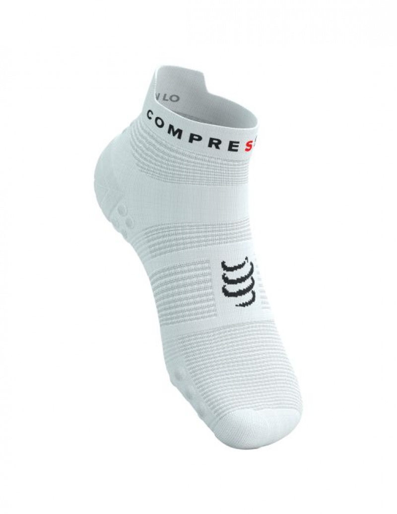 Sosete Alergare Compressport Pro Racing Socks v4.0 Run Low Barbati Albi Negrii | 251830-JEZ