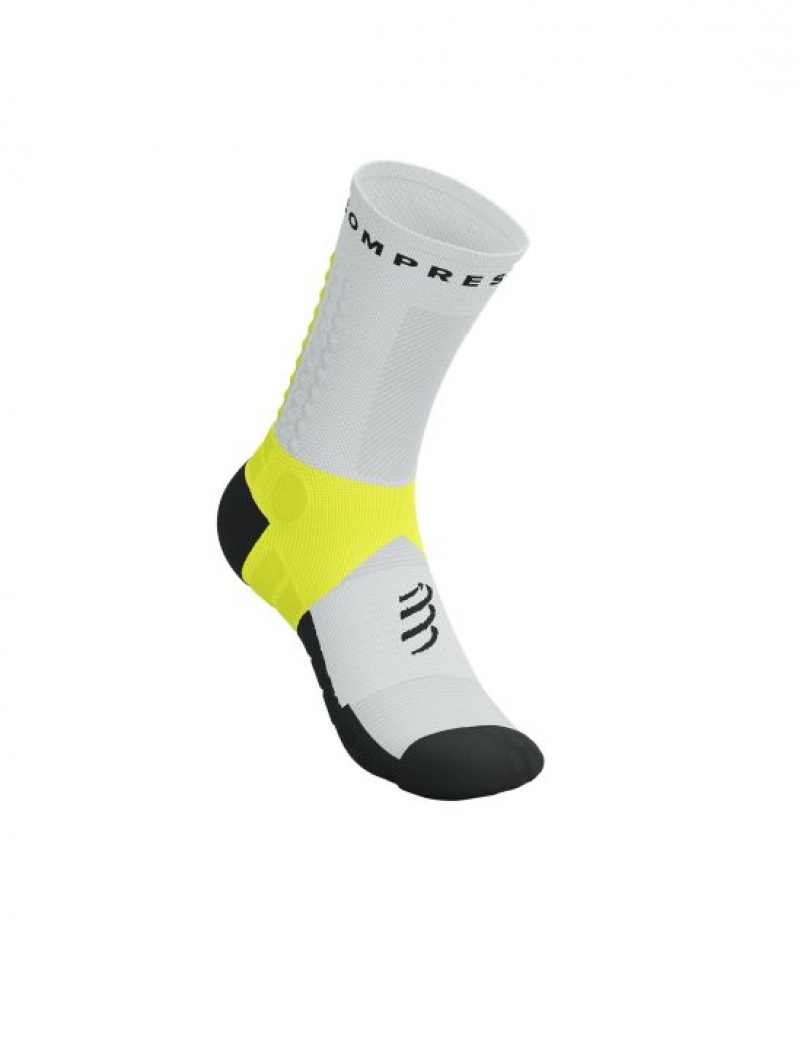 Sosete Alergare Compressport Ultra Trail Socks V2.0 Barbati Albi Galbeni | 415932-QHT