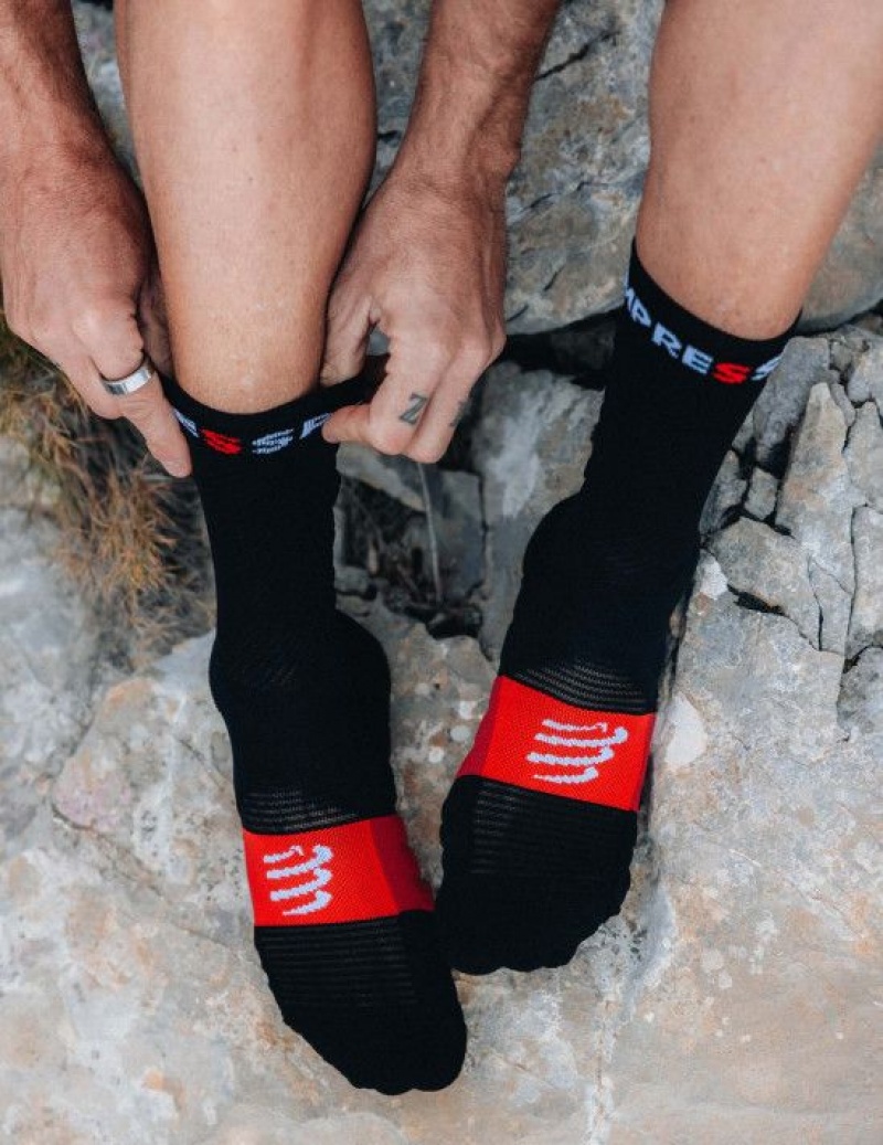 Sosete Alergare Compressport Ultra Trail Socks V2.0 Barbati Negrii Rosii | 198472-VQL