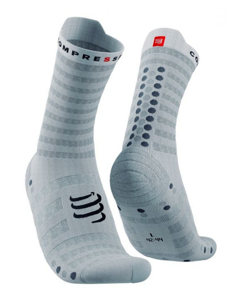 Sosete Compressport Pro Racing Socks v4.0 Ultralight Run High Unisex Albi | 971284-ITP